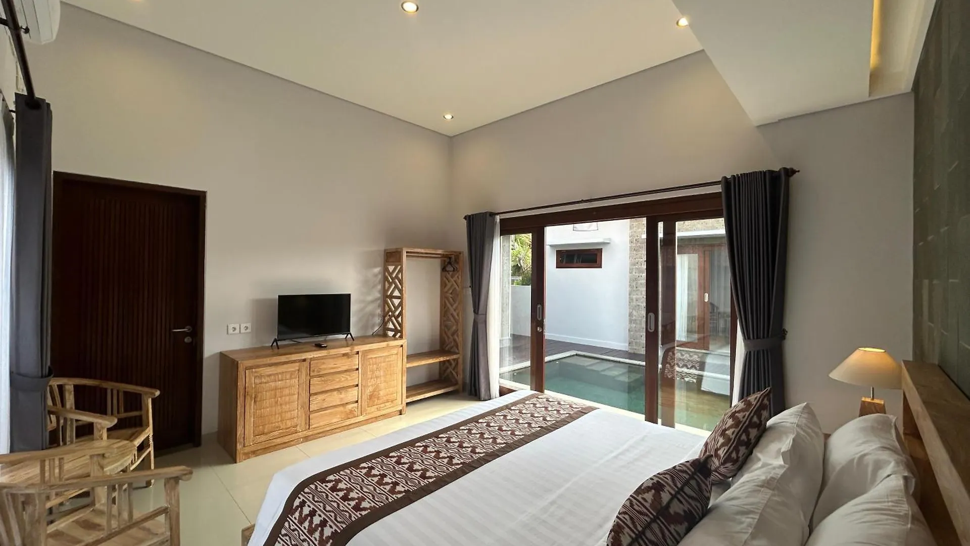 Villa Legon Sari - 2 Bedroom, Near Ubud Indonesia